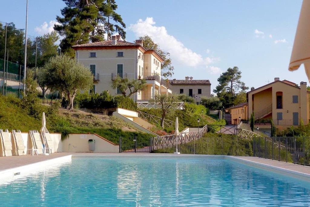 Apartment In Historic Villa With Pool And Tennis Bargni Dış mekan fotoğraf